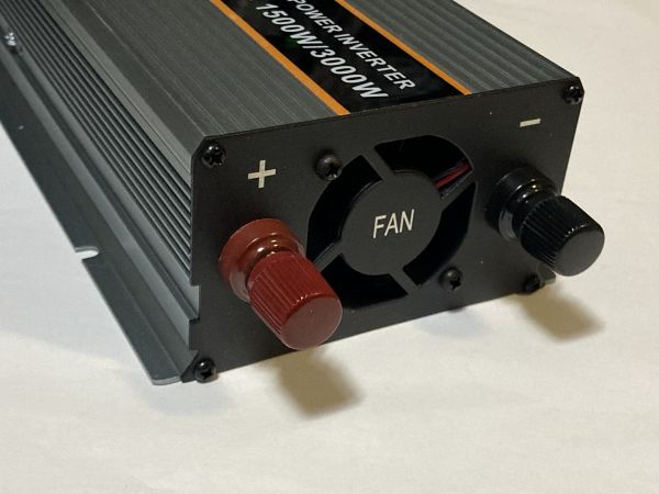 Інвертор SOLAR POWER 1500W/3000W вхід DC 12V, вихід AC 230V, 1500Вт, USB 5V DC, чиста правильна синусоїда (SP-3000)