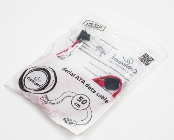 Кабель Cablexpert CC-SATAM-DATA передачі даних SATA III, прямий, з защіпками, 50 см
